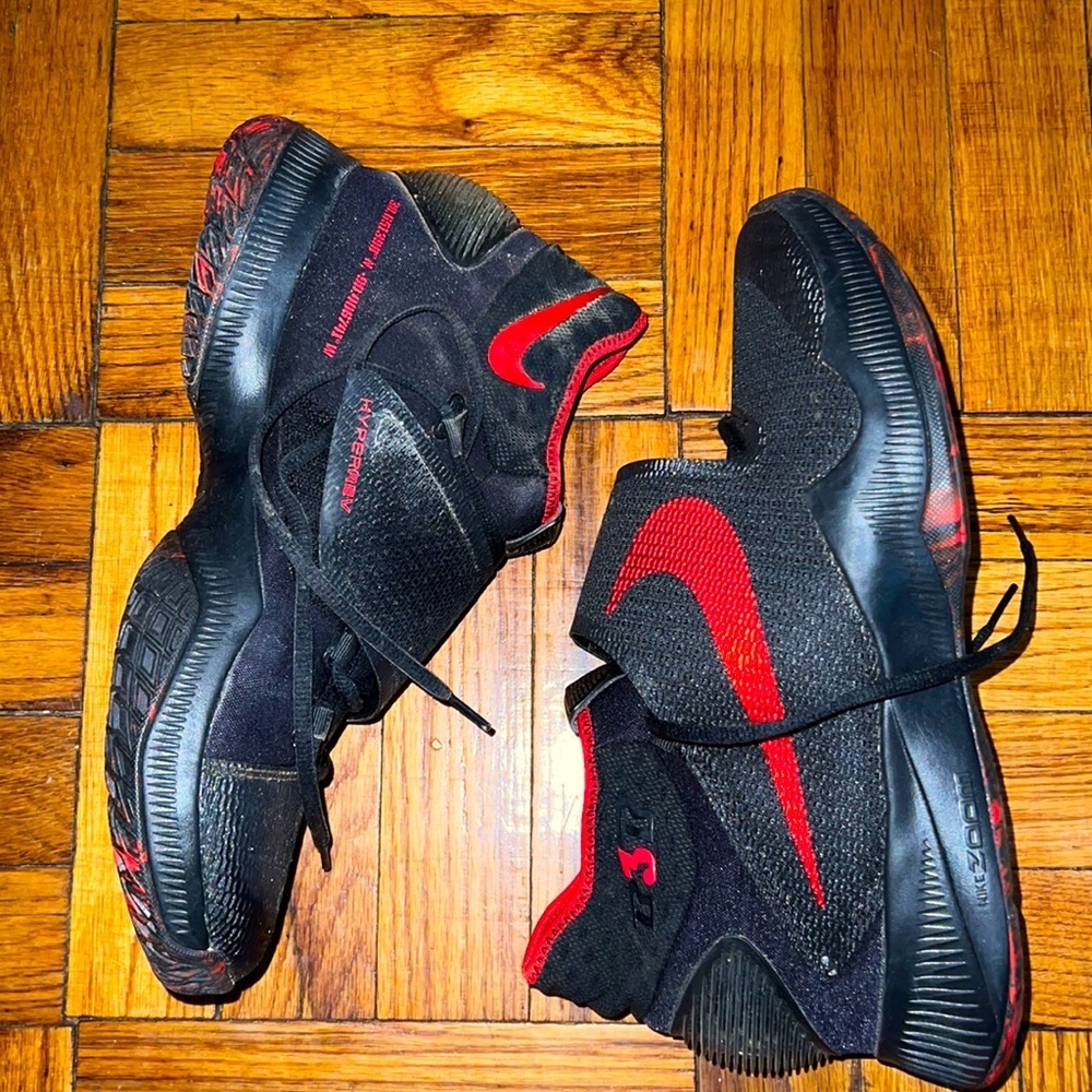 Nike hyperev Bradley Beal size : 11 no box